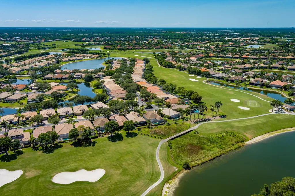 6841 Bent Grass Drive Naples FL 34113