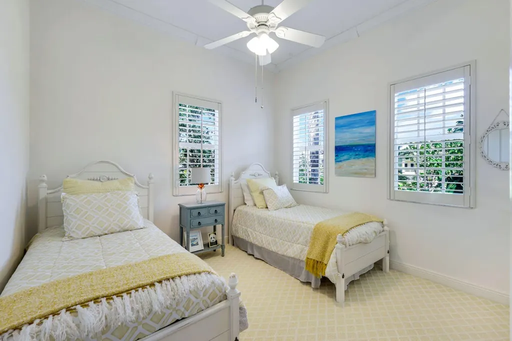 940 Sea Oats Court Marco Island FL 34145