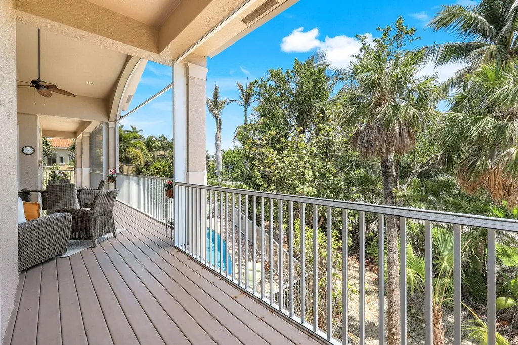 940 Sea Oats Court Marco Island FL 34145