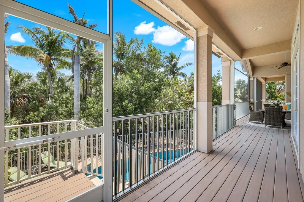 940 Sea Oats Court Marco Island FL 34145