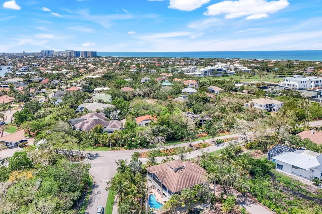 940 Sea Oats Court Marco Island FL 34145