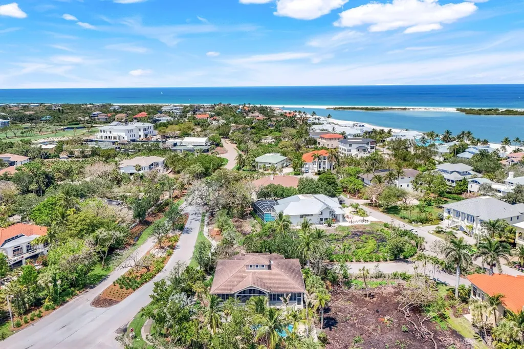 940 Sea Oats Court Marco Island FL 34145