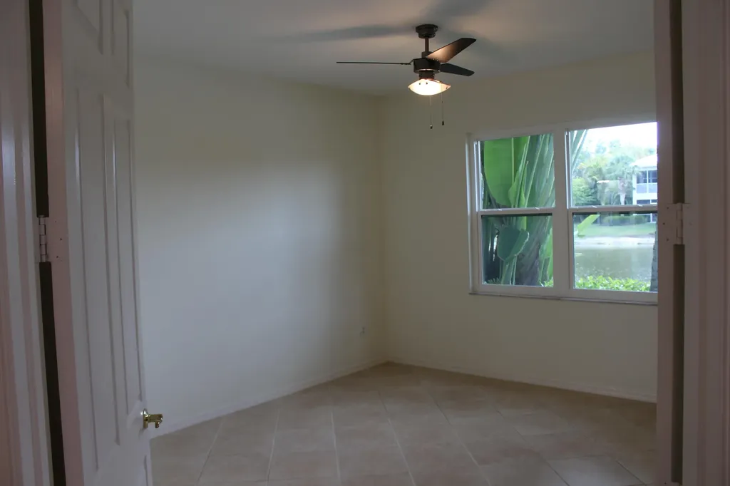 4690 Hawks Nest Way Naples FL 34114