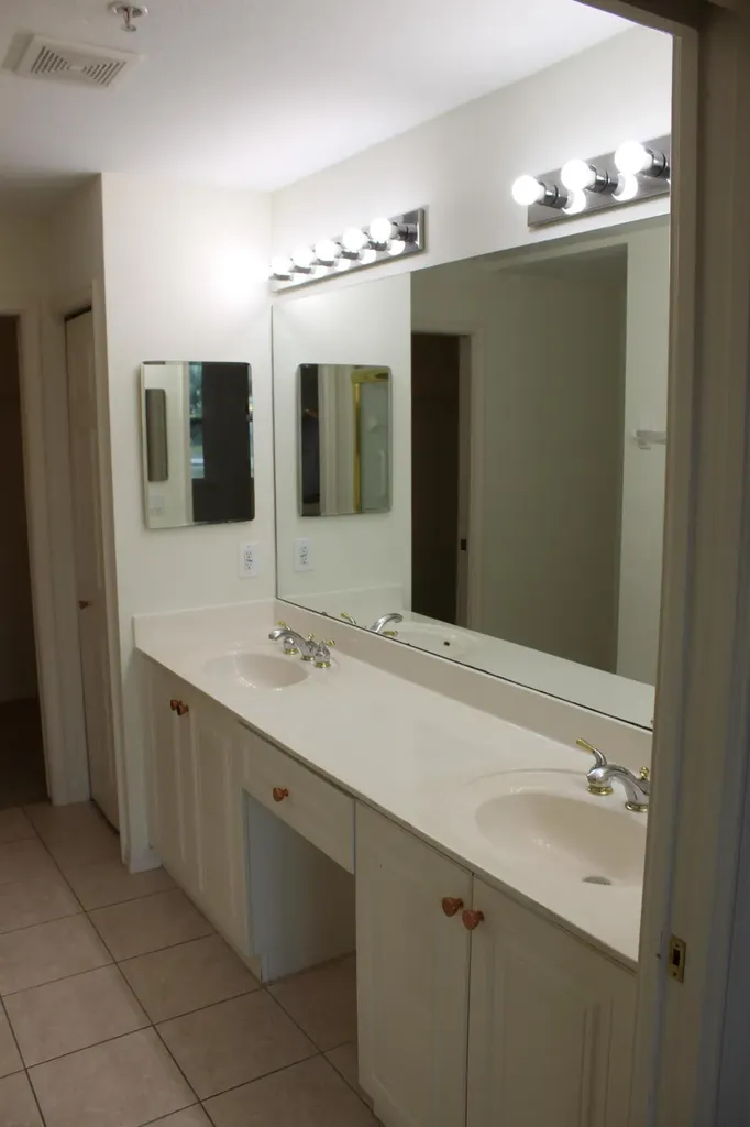 4690 Hawks Nest Way Naples FL 34114