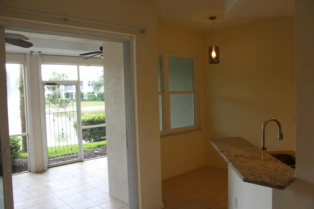 4690 Hawks Nest Way Naples FL 34114