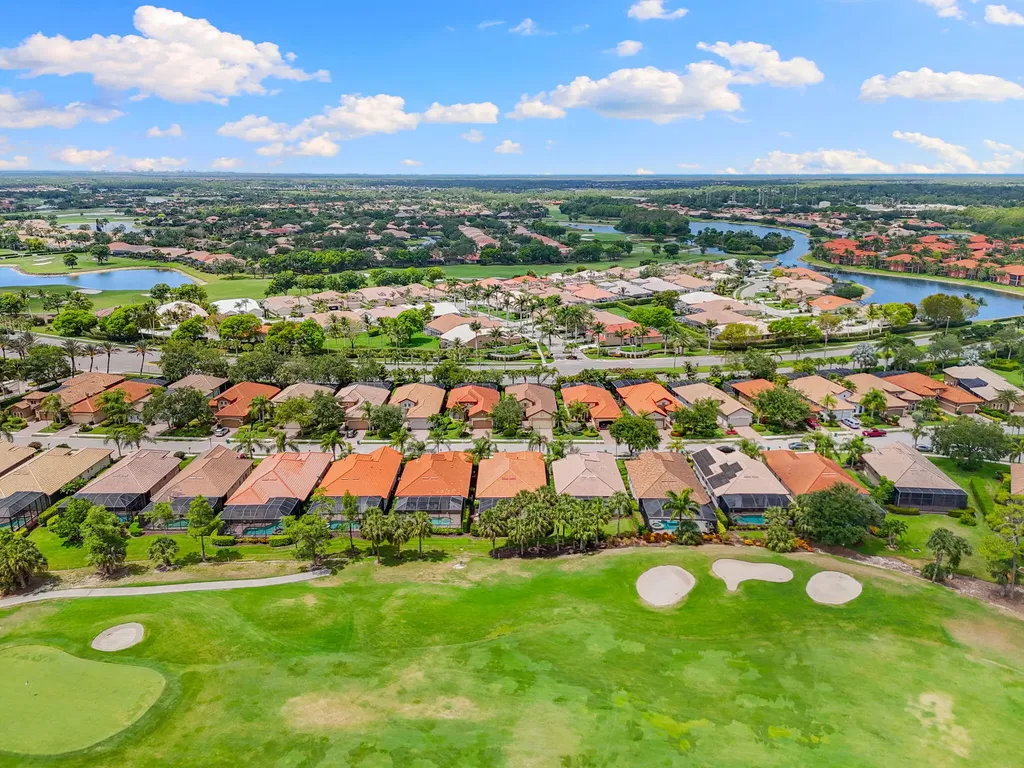 6492 Caldecott Drive Naples FL 34113