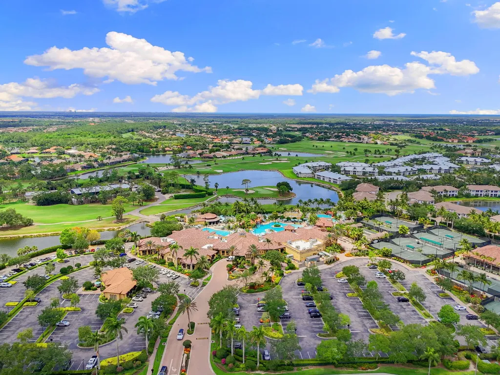 6492 Caldecott Drive Naples FL 34113