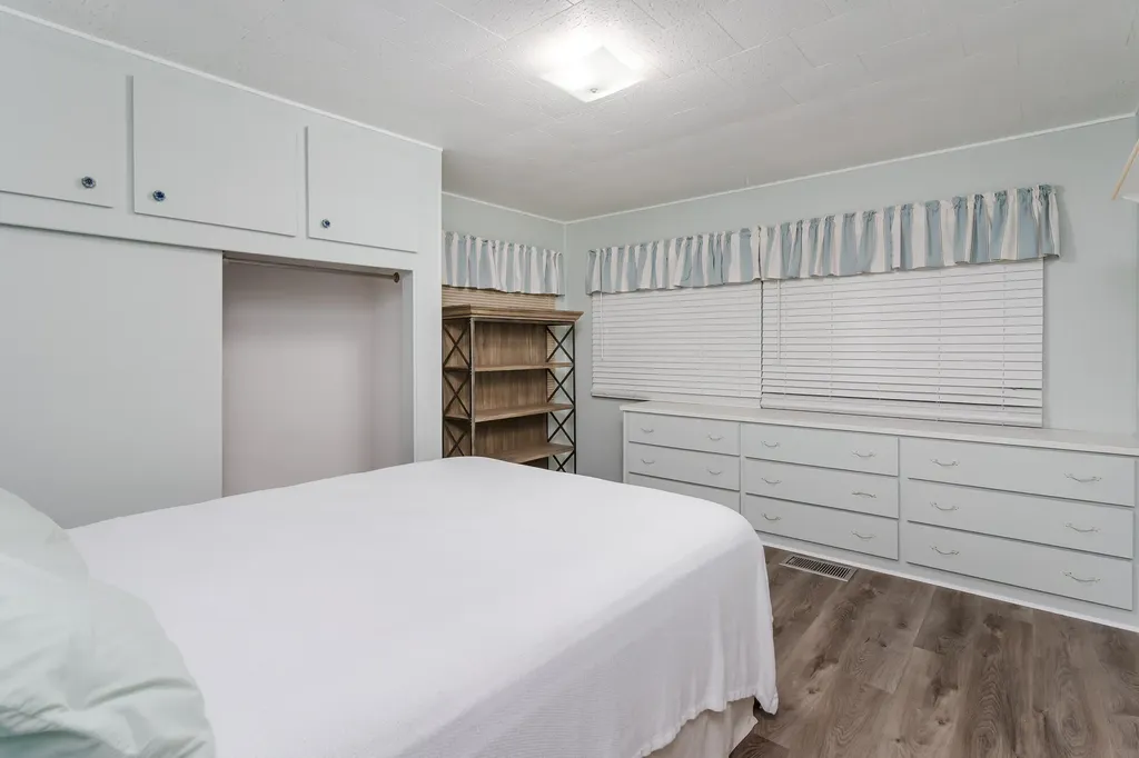 469 Riviera Boulevard W Naples FL 34112