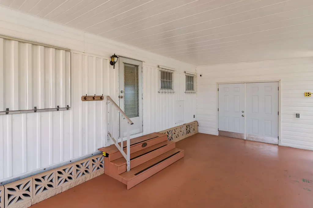 469 Riviera Boulevard W Naples FL 34112