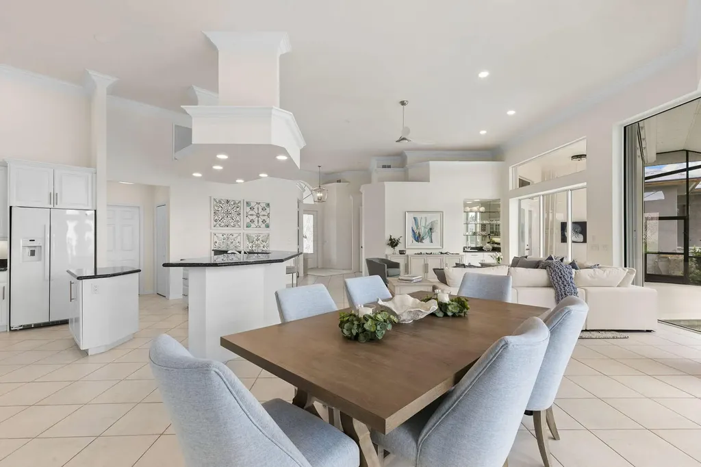 173 Gulfport Court Marco Island FL 34145