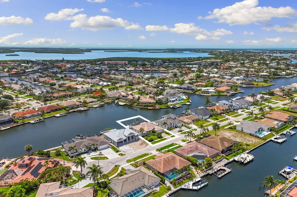 173 Gulfport Court Marco Island FL 34145