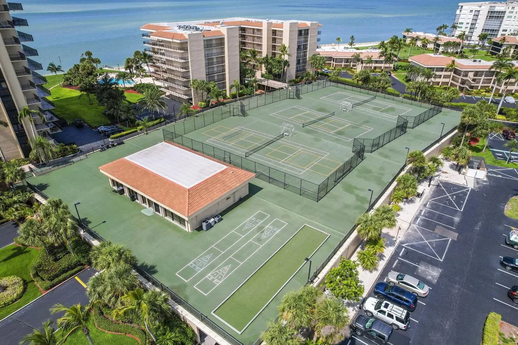 1080 S Collier Marco Island FL 34145