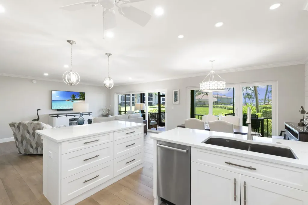 1080 S Collier Marco Island FL 34145