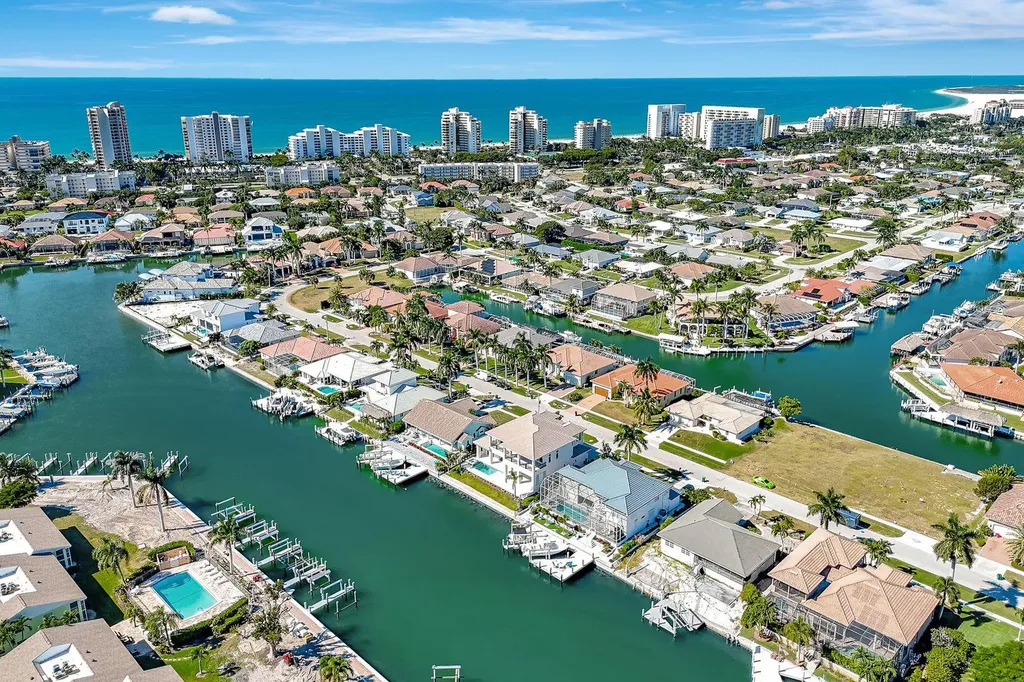 860 Banyan Court Marco Island FL 34145