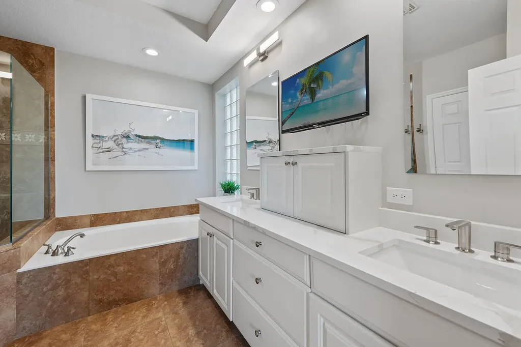 8540 Pepper Tree Way Naples FL 34114