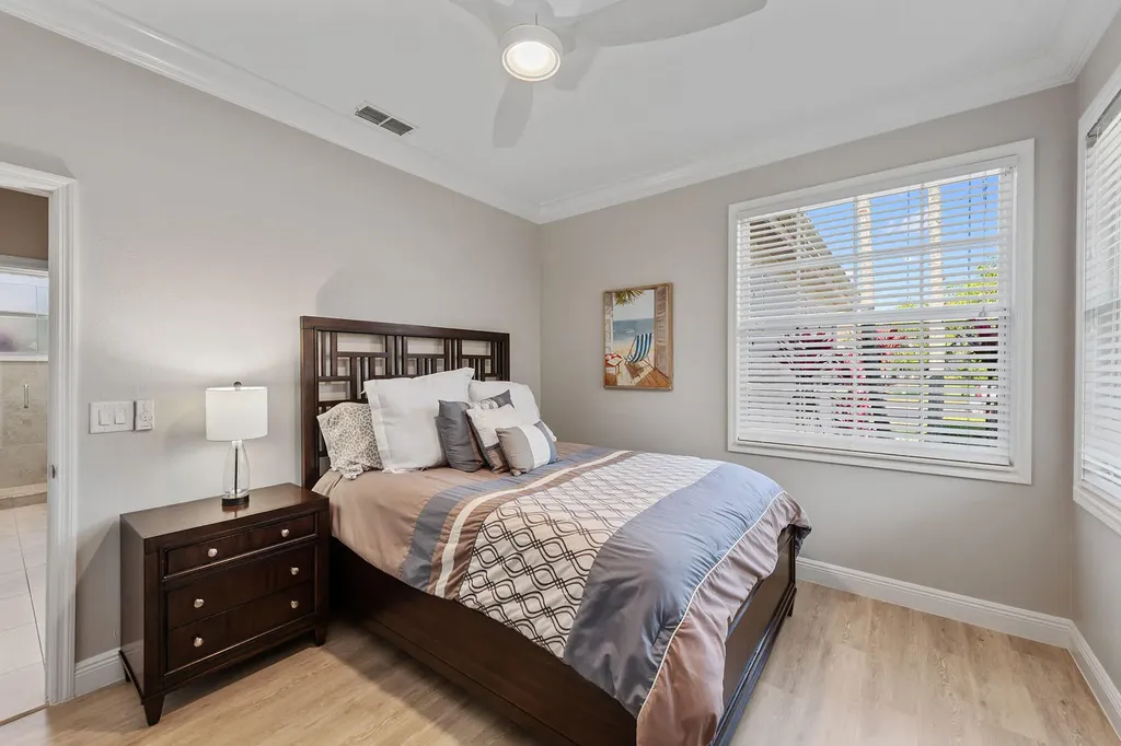 8540 Pepper Tree Way Naples FL 34114