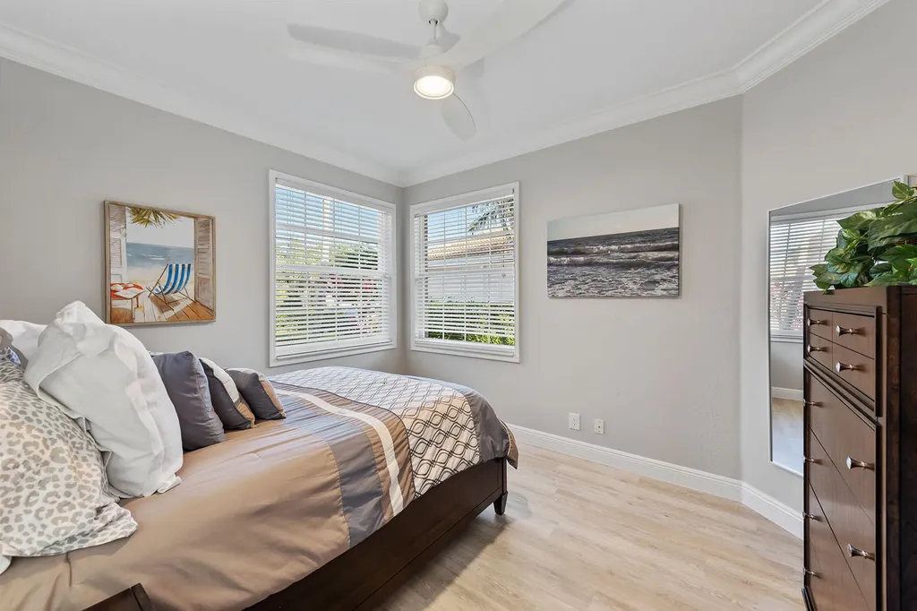 8540 Pepper Tree Way Naples FL 34114