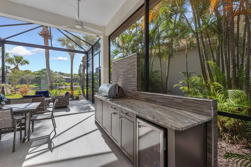 8540 Pepper Tree Way Naples FL 34114