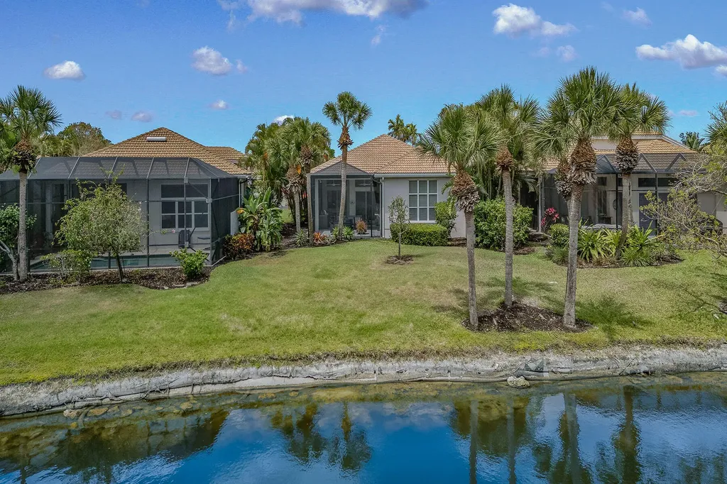 8540 Pepper Tree Way Naples FL 34114