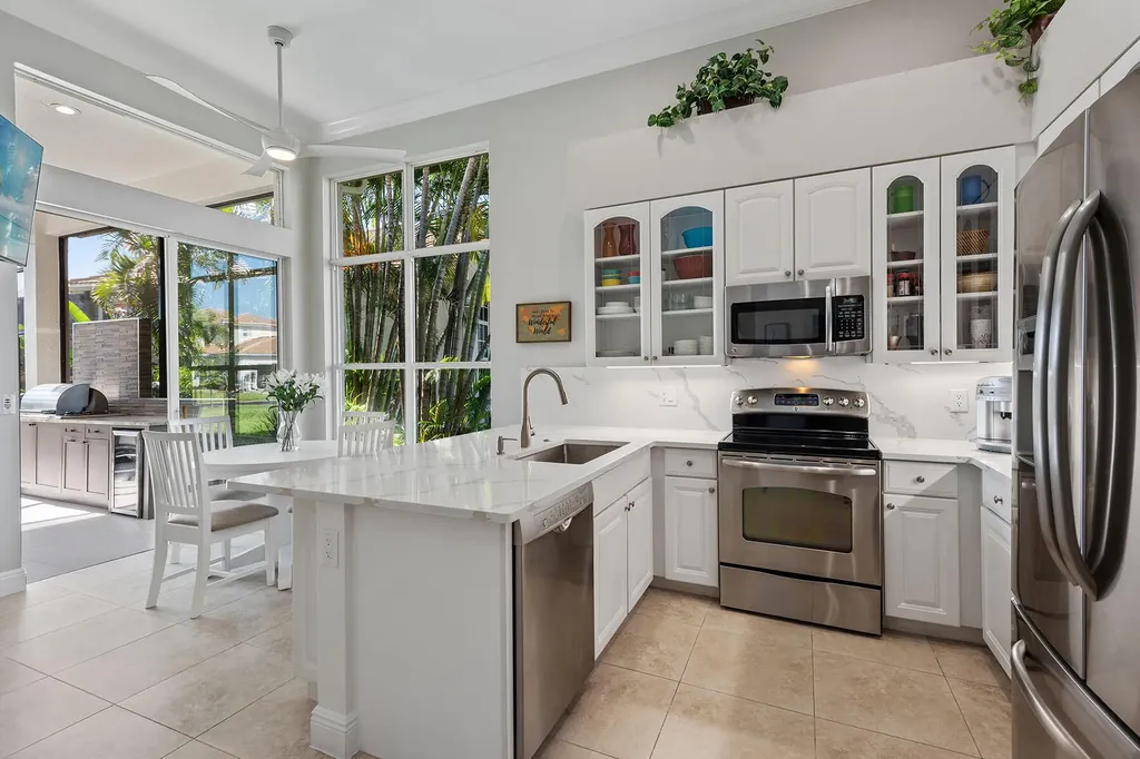 8540 Pepper Tree Way Naples FL 34114
