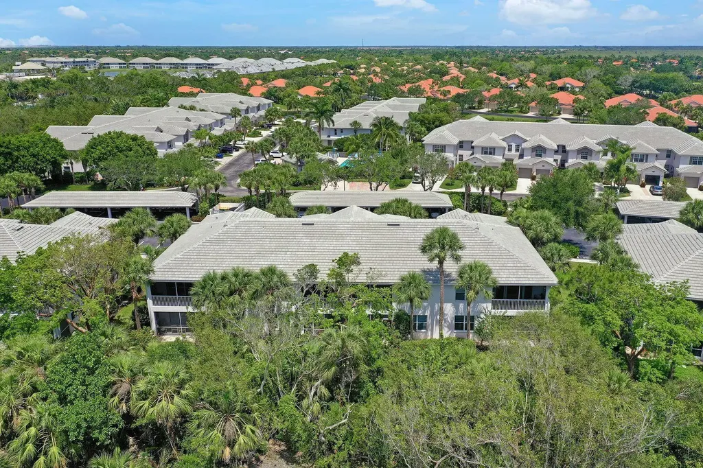 8355 Whisper Trace Way Naples FL 34114