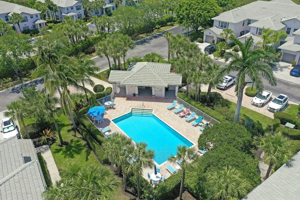 8355 Whisper Trace Way Naples FL 34114