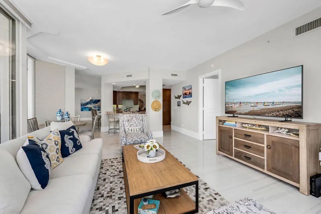 700 La Peninsula Boulevard Naples FL 34113