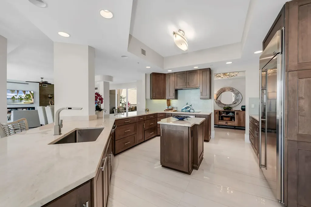 700 La Peninsula Boulevard Naples FL 34113