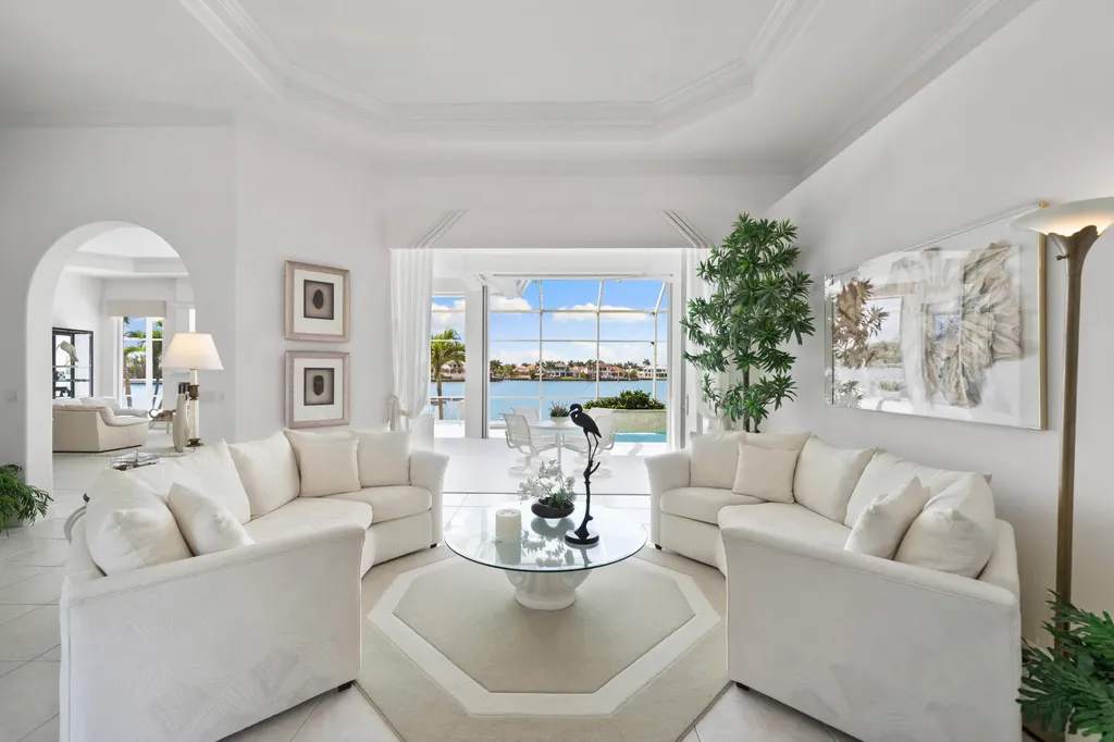 529 Tigertail Court Marco Island FL 34145