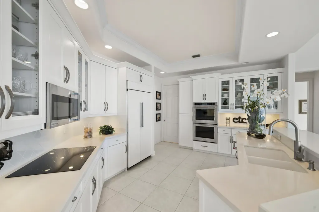 529 Tigertail Court Marco Island FL 34145