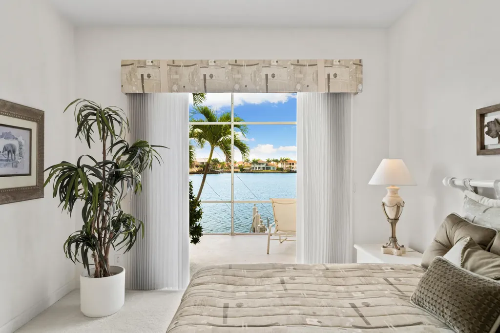 529 Tigertail Court Marco Island FL 34145