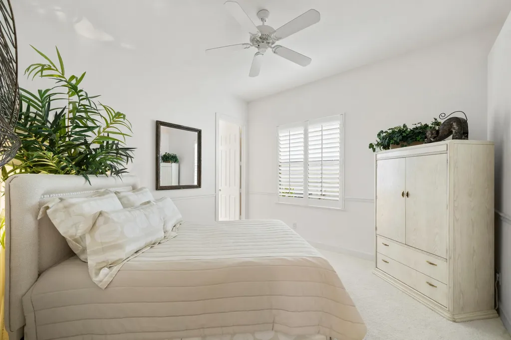 529 Tigertail Court Marco Island FL 34145