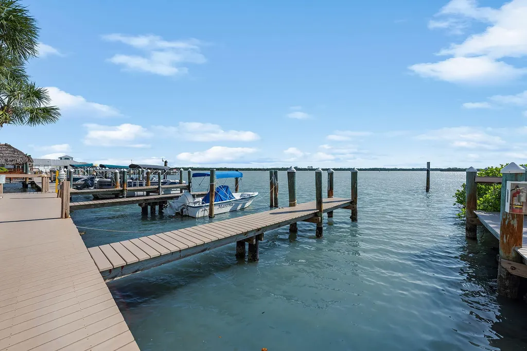 1085 Bald Eagle Drive Marco Island FL 34145