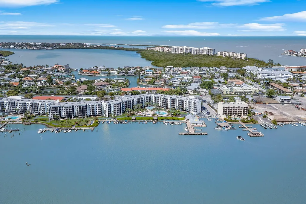 1085 Bald Eagle Drive Marco Island FL 34145