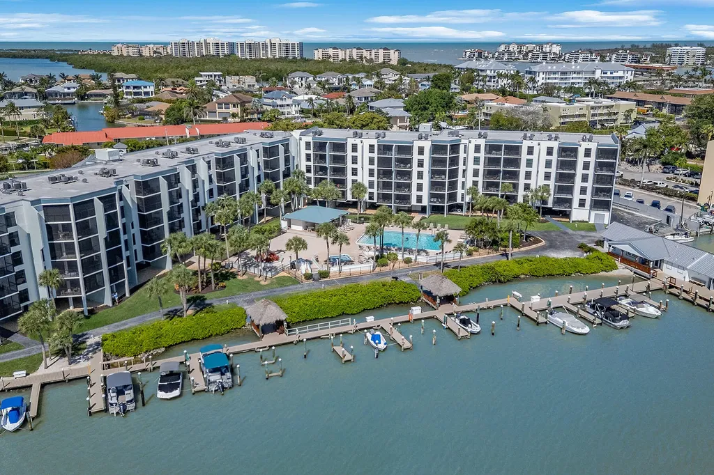 1085 Bald Eagle Drive Marco Island FL 34145