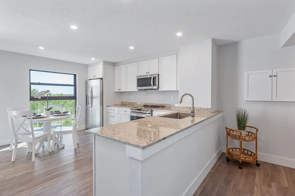 1085 Bald Eagle Drive Marco Island FL 34145