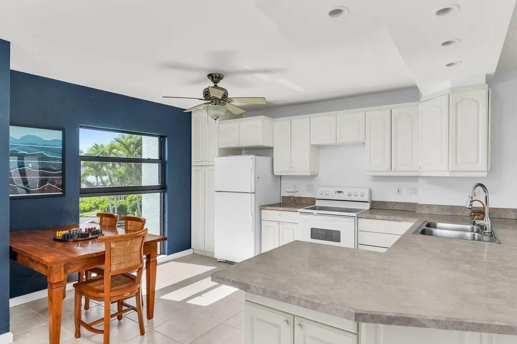 1085 Bald Eagle Drive Marco Island FL 34145