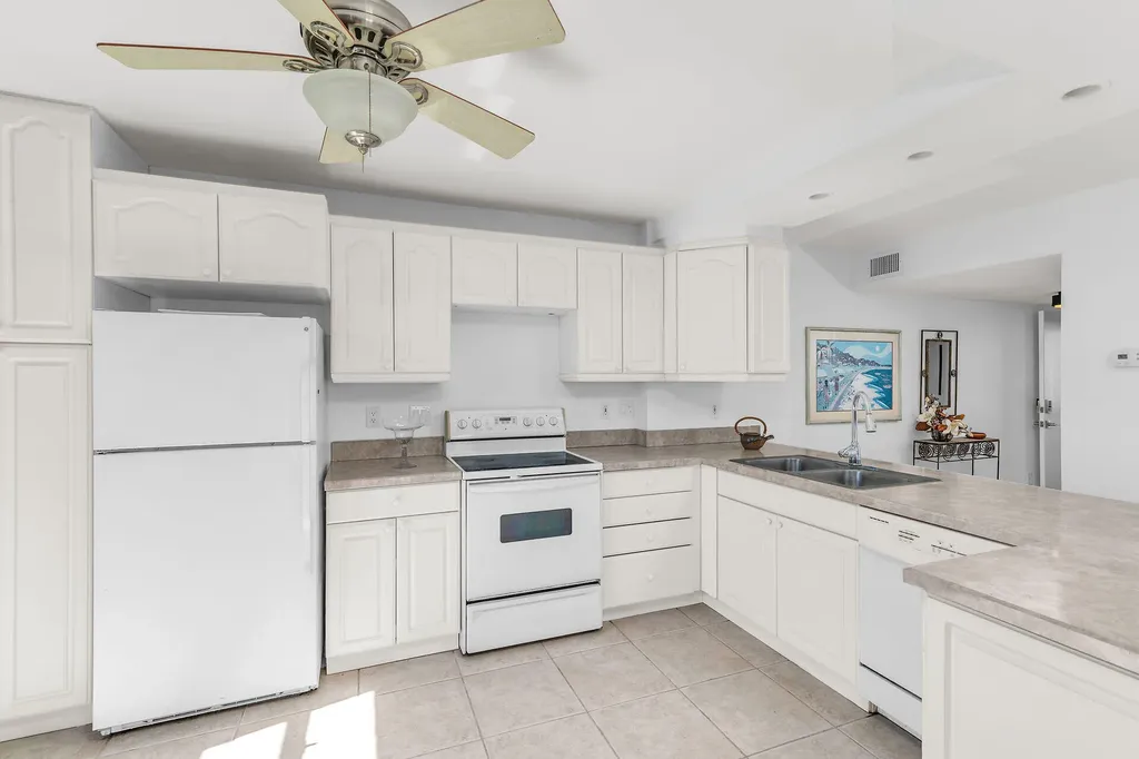 1085 Bald Eagle Drive Marco Island FL 34145