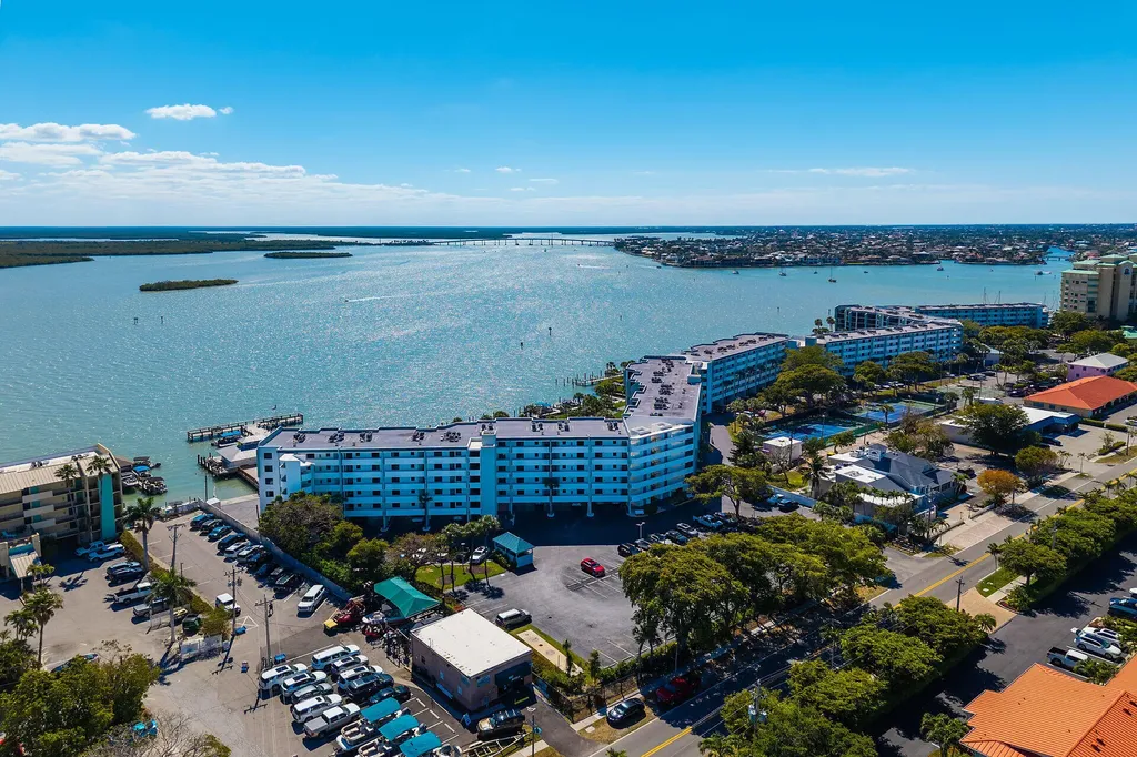 1085 Bald Eagle Drive Marco Island FL 34145