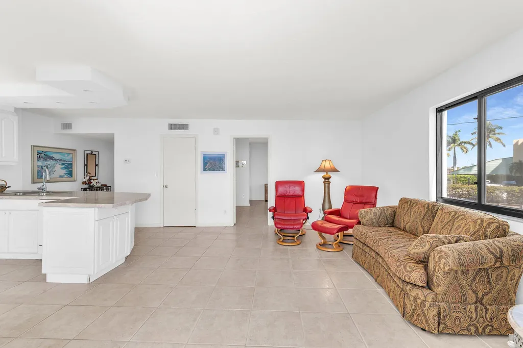 1085 Bald Eagle Drive Marco Island FL 34145