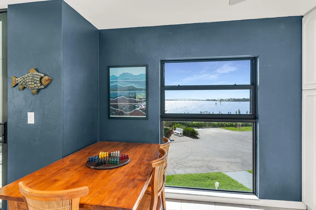 1085 Bald Eagle Drive Marco Island FL 34145