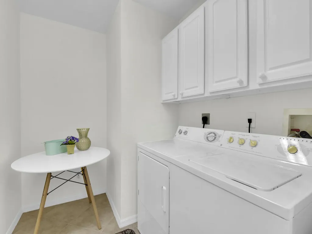 7539 Berkshire Pines Drive Naples FL 34104