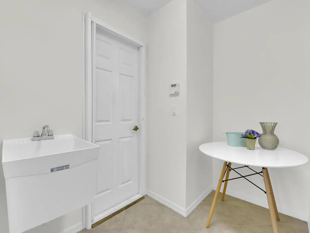 7539 Berkshire Pines Drive Naples FL 34104