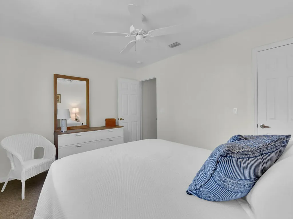 7539 Berkshire Pines Drive Naples FL 34104