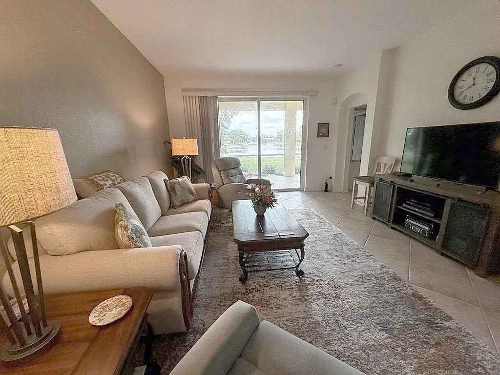 7539 Berkshire Pines Drive Naples FL 34104