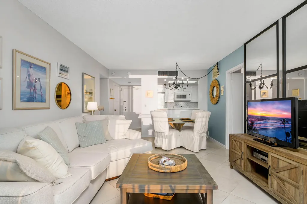 180 Seaview Court Marco Island FL 34145