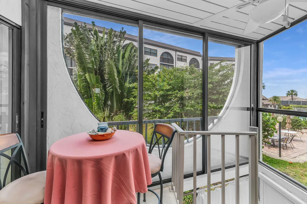 1011 Anglers Cove Marco Island FL 34145