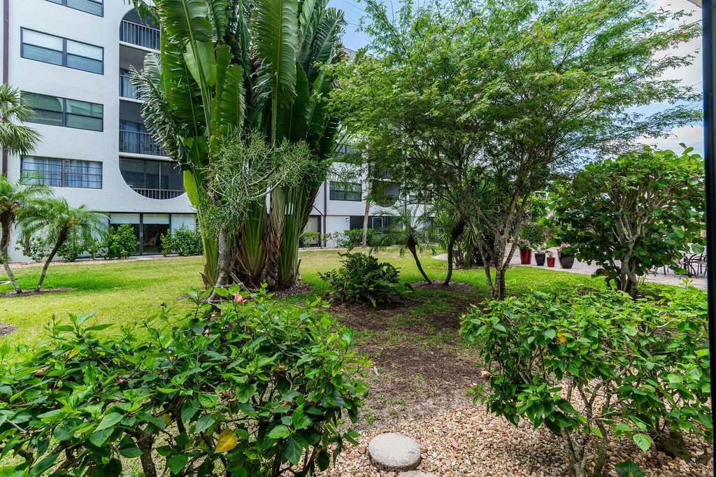 1011 Anglers Cove Marco Island FL 34145