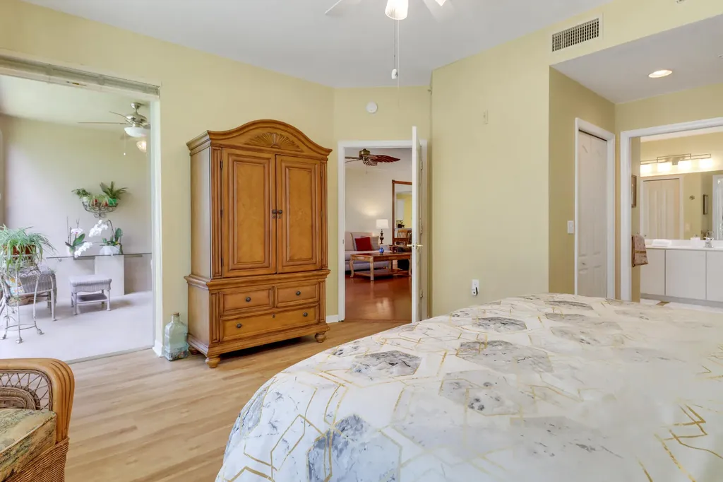 3715 Buttonwood Way Naples FL 34112