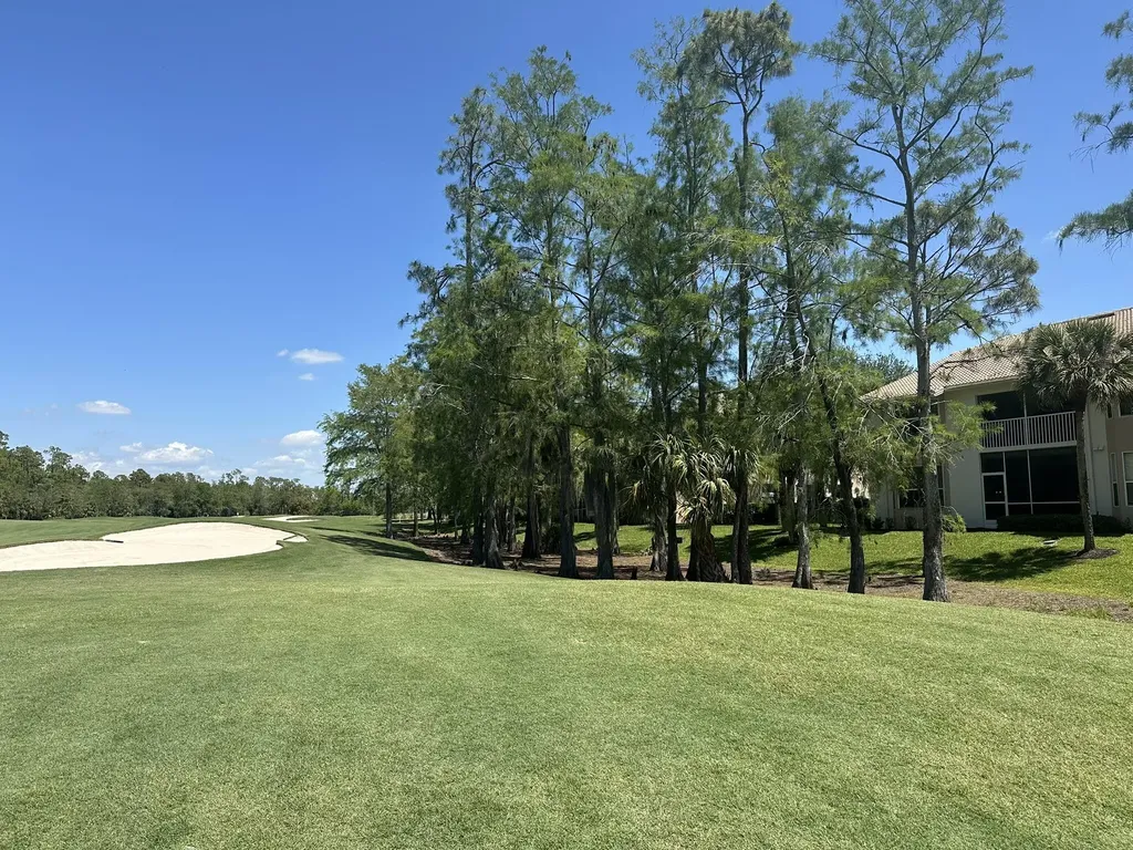 3715 Buttonwood Way Naples FL 34112